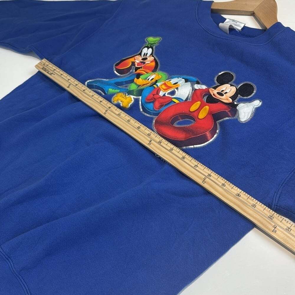 Disney Vintage 2008 Blue Crewneck Sweater with Mickey Mouse Design Medium - Picture 5 of 6